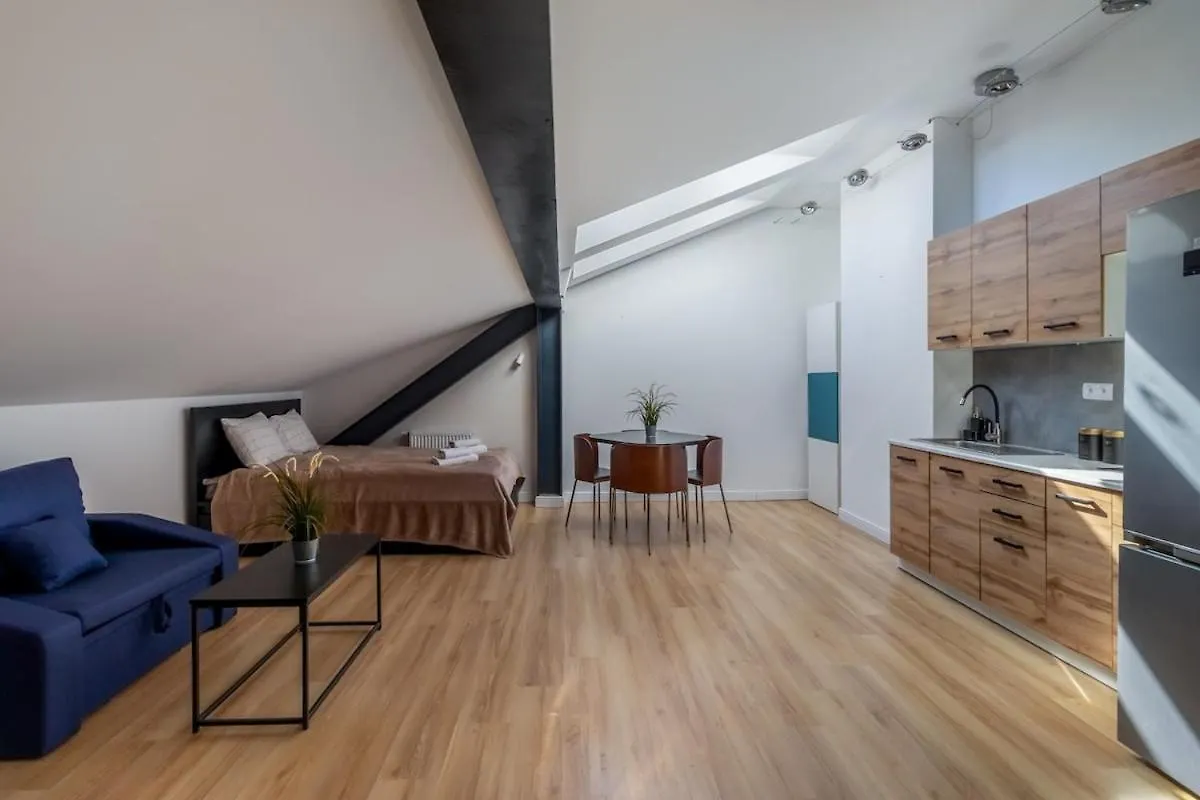 Urban Chic - Praga Polnoc - Warsaw Stays&Marcinkowskiego 5 0*,  Poland