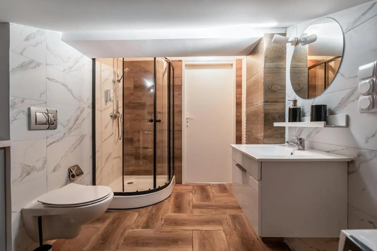 Urban Chic - Praga Polnoc - Warsaw Stays&Marcinkowskiego 5